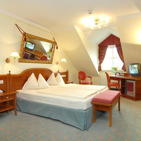 Altstadt Hotel Mosser Villach Dış mekan fotoğraf